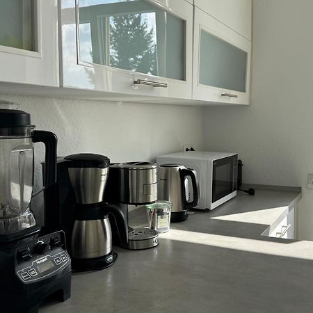 Moderne 4 Zimmer Apartment Mit Bergblick Stadtzentrum Contactless Check-In 吉赫敦 外观 照片