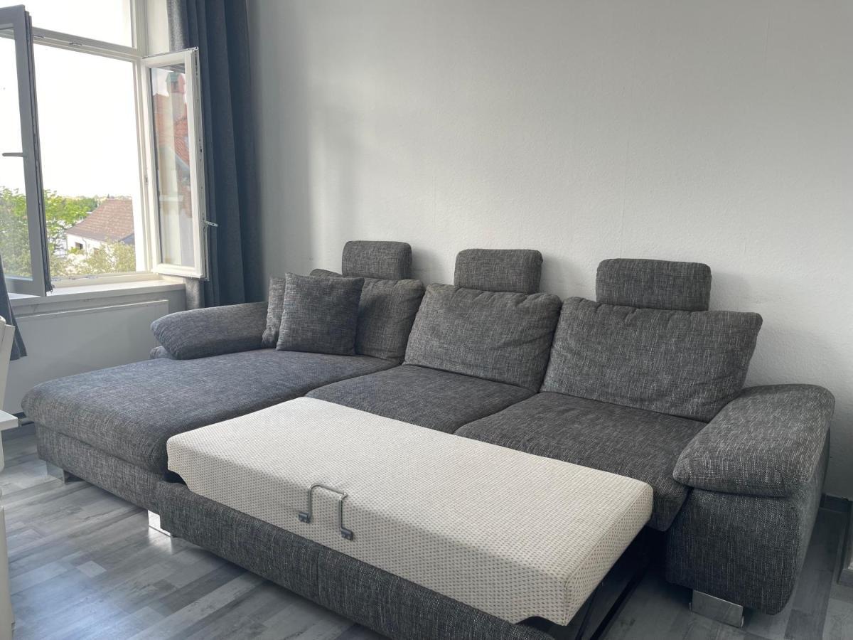 Moderne 4 Zimmer Apartment Mit Bergblick Stadtzentrum Contactless Check-In 吉赫敦 外观 照片